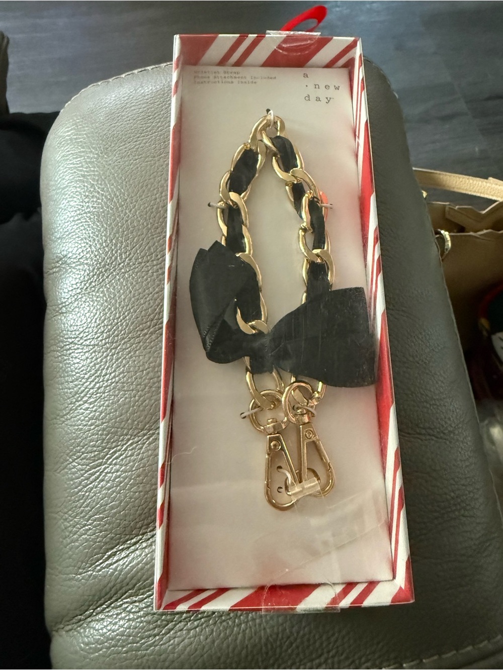 Gold Chain Strap with Black Bow bag charm